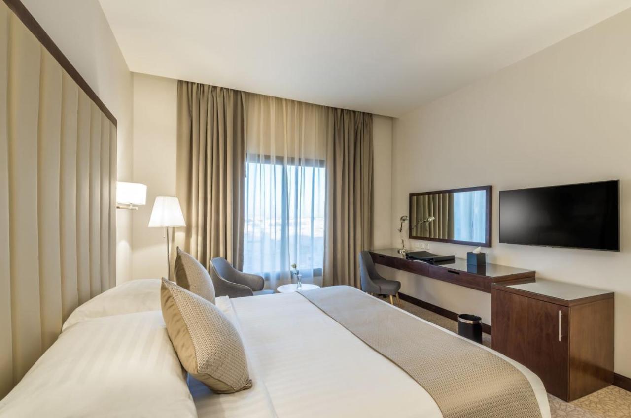 Best Western Plus Al Qurayyat City Center Exteriör bild